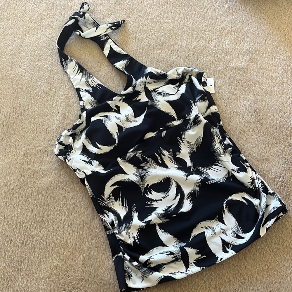 NWT Spanx Halter bathing suit top. Size 10